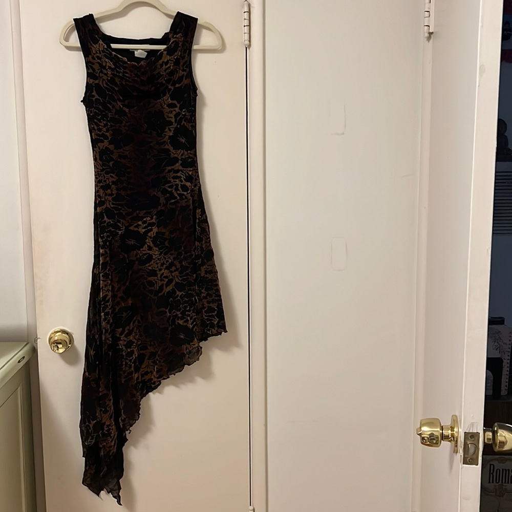 Unique gorgeous dress!!